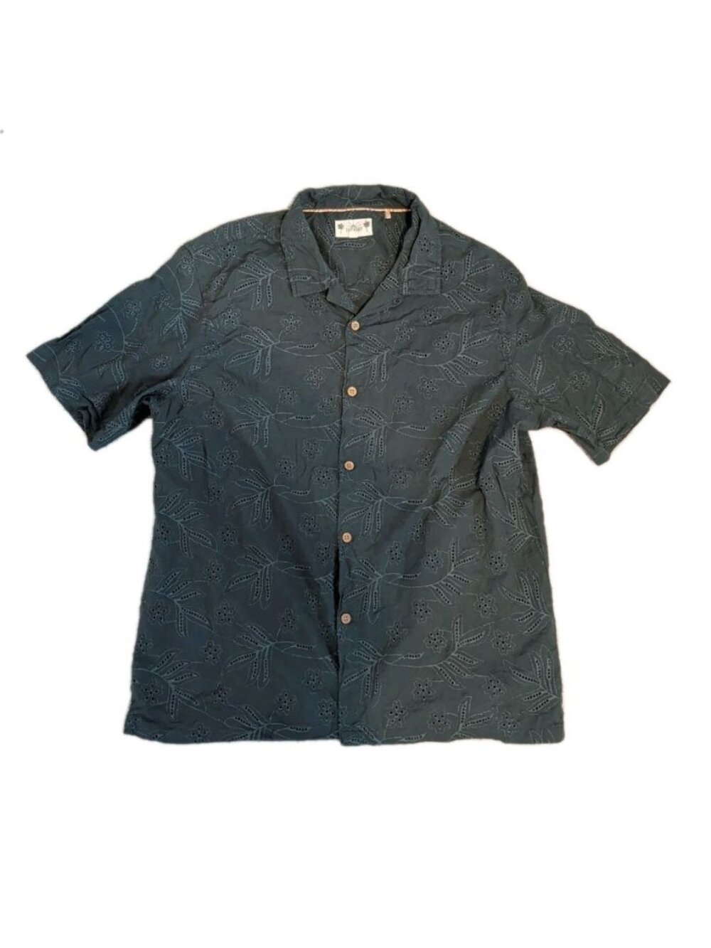 Free Planet Button Up Shirt Mens XL Grey Tropical Leaf Hawaiian Cotton